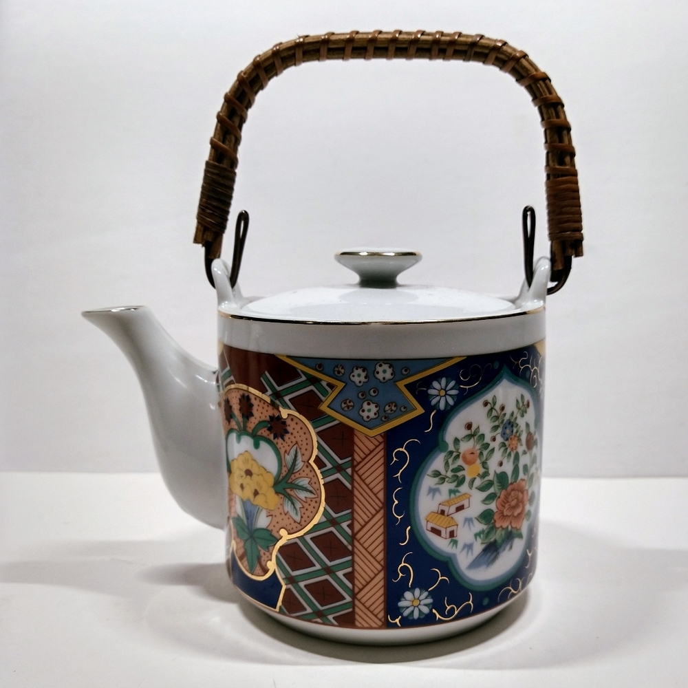 Stunning Imari Ware Japan Teapot Floral Colorful Patterns Wrapped Handle